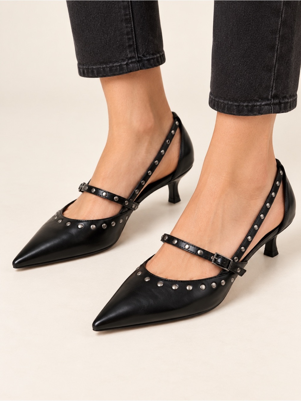 Jessica Carlyle Women’s Black Studded D’Orsay Kitten Heel Pumps NWT Size 9